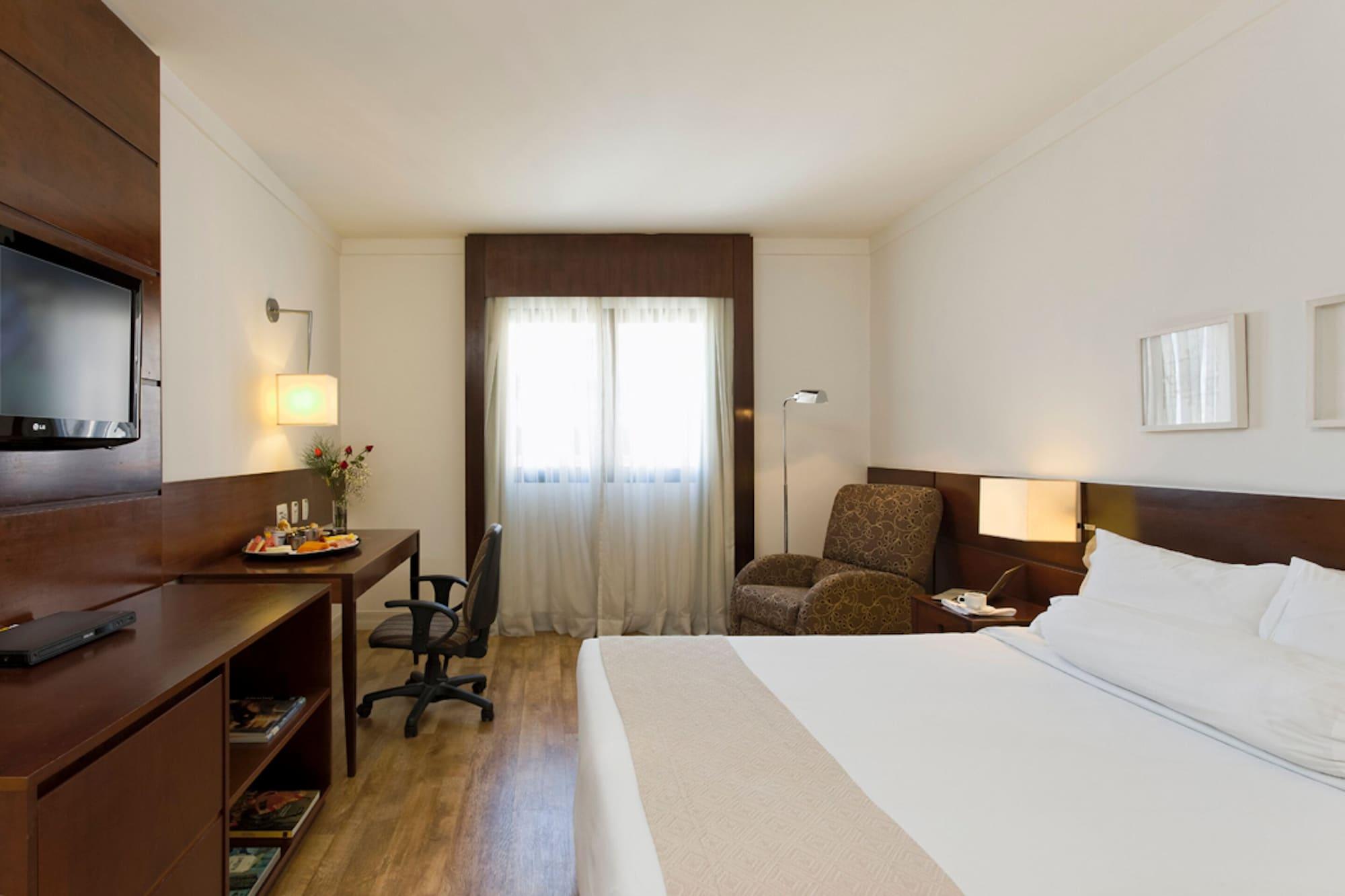 Hotel Intercity Berrini 4*