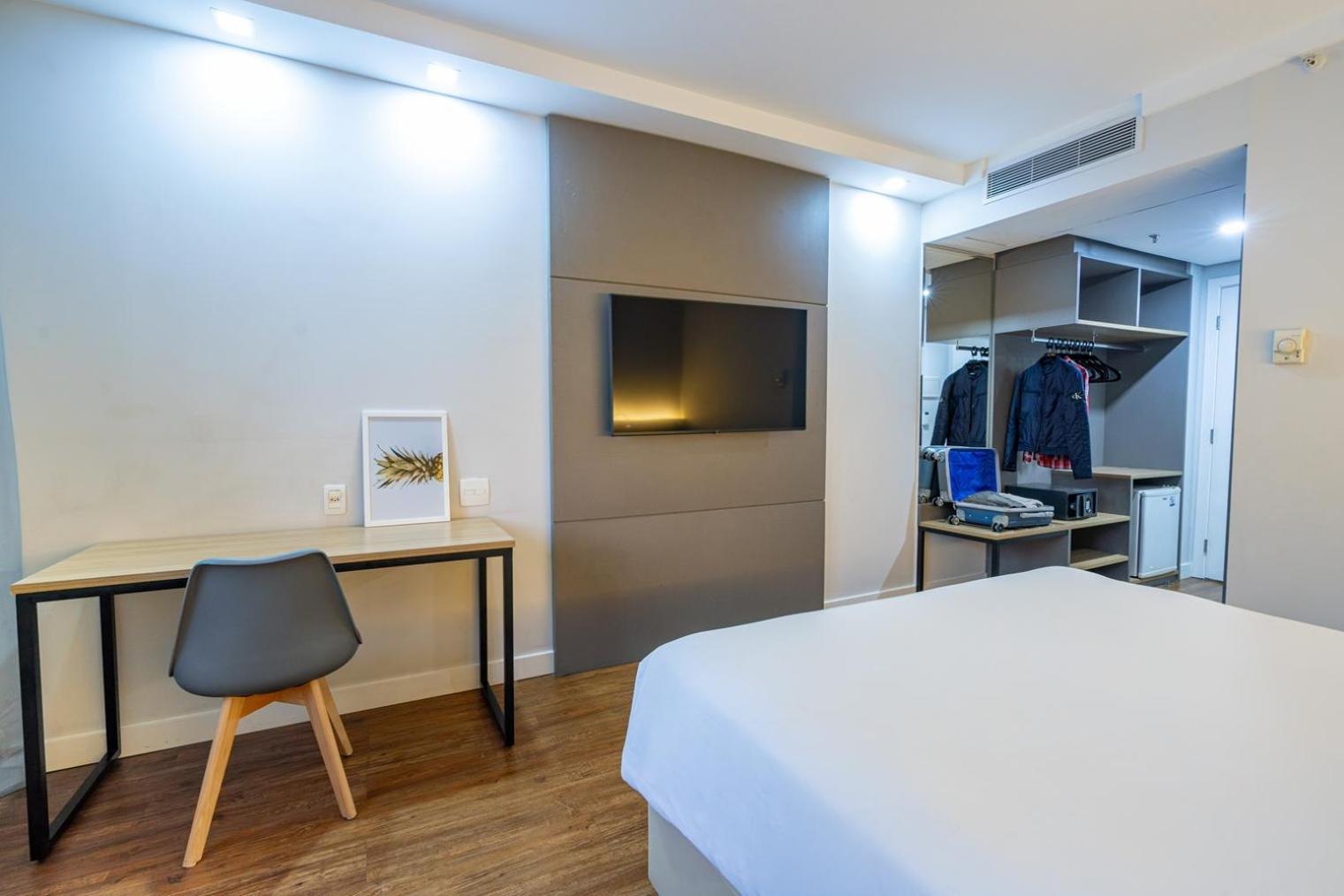 Hotel Intercity Berrini