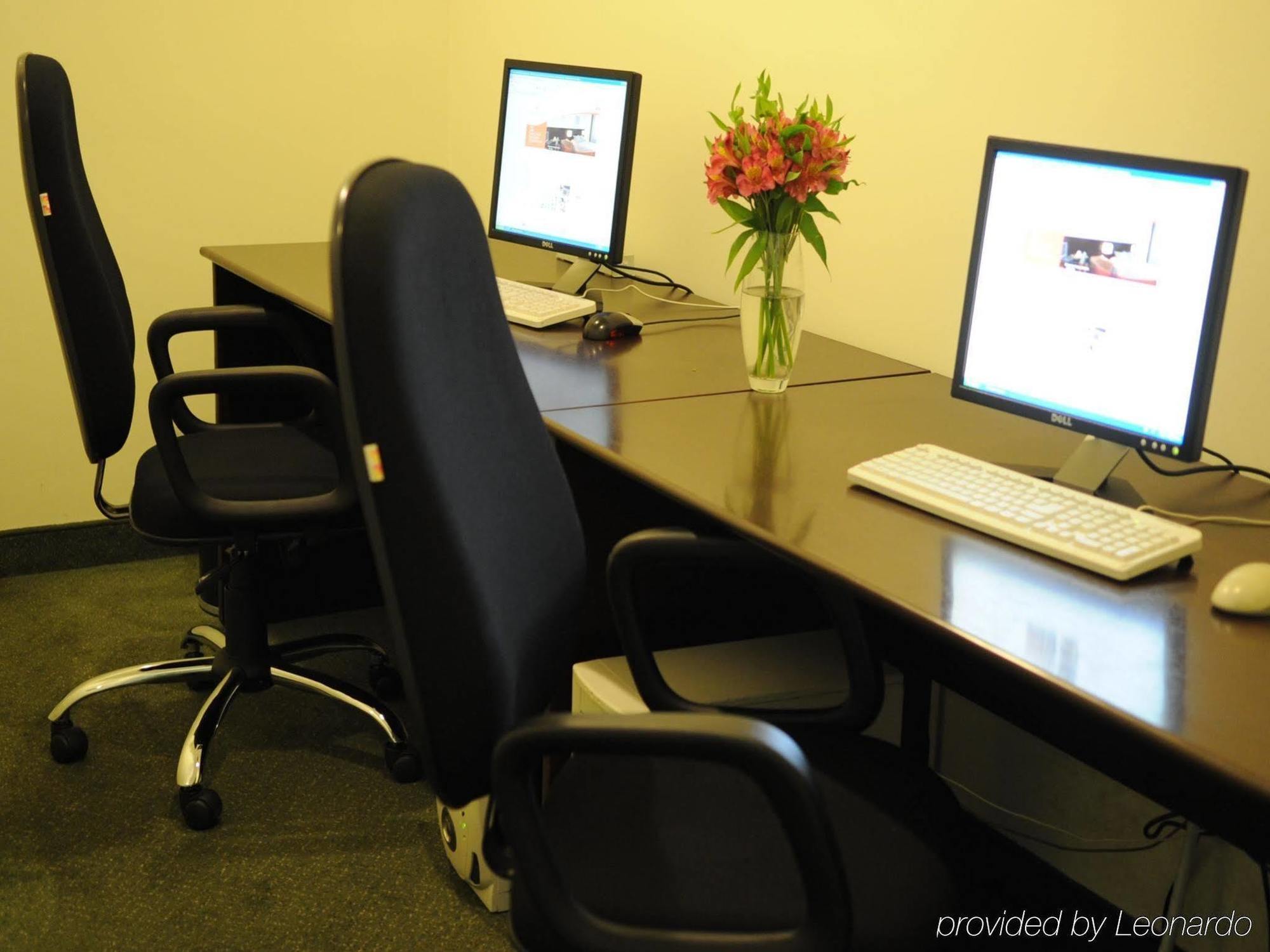 Intercity Berrini Hotel 4*
